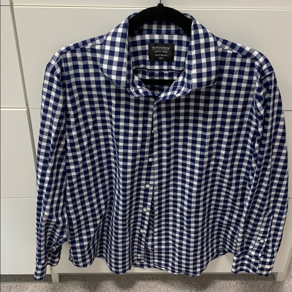 Nordstrom Men’s Plaid shirt